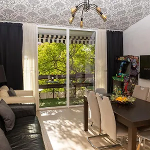 Apartment Dalt