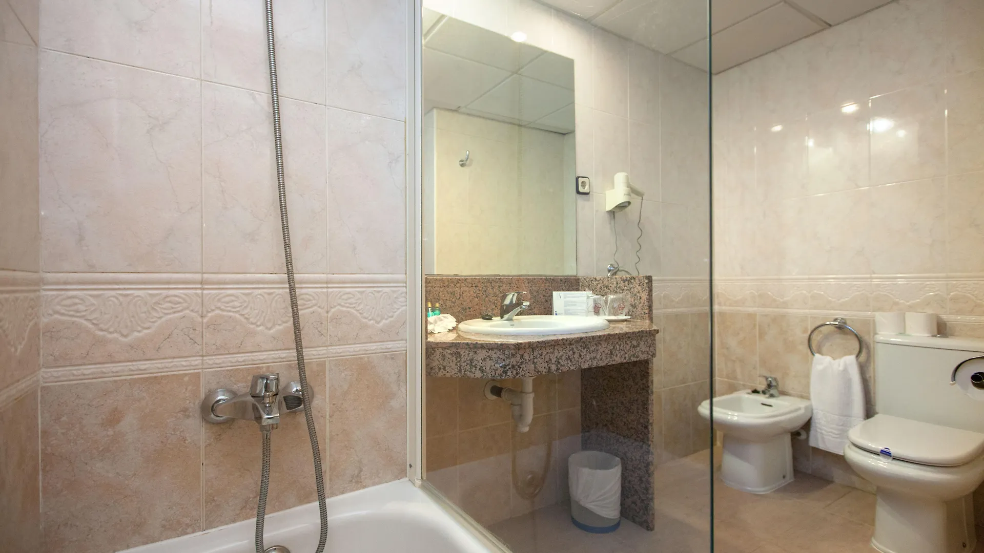 Ponient Dorada Palace By Portaventura World Salou Espanha